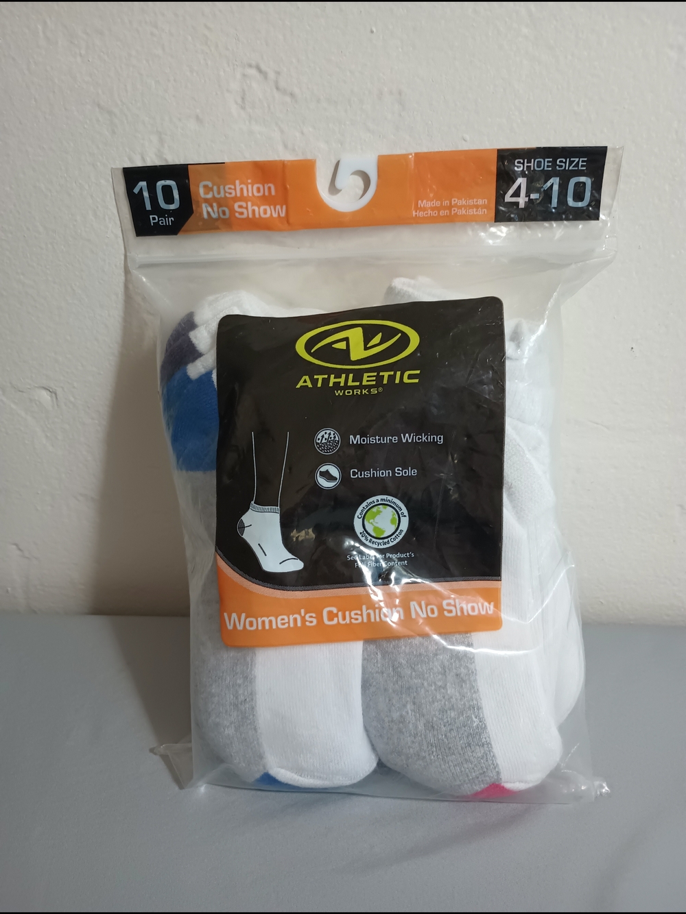 Athletic Works Women's Cushion No Show Socks